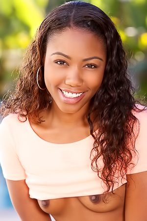 Chanell Heart Ebony Dreamgirl